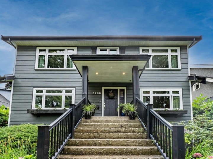 Photo 1 at 3706 W King Edward Avenue, Dunbar, Vancouver West