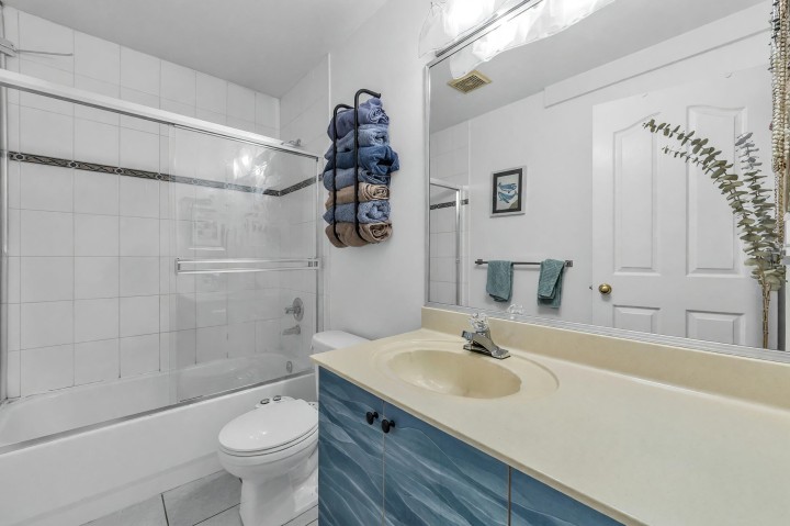 Photo 27 at 1988 Nanaimo Street, Renfrew VE, Vancouver East