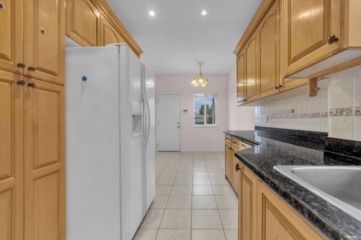 Photo 14 at 1988 Nanaimo Street, Renfrew VE, Vancouver East