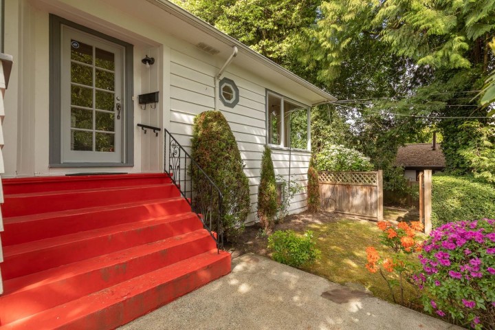 Photo 1 at 1441 Haywood Avenue, Ambleside, West Vancouver
