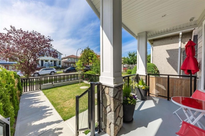 Photo 7 at 2975 E 42nd Avenue, Killarney VE, Vancouver East