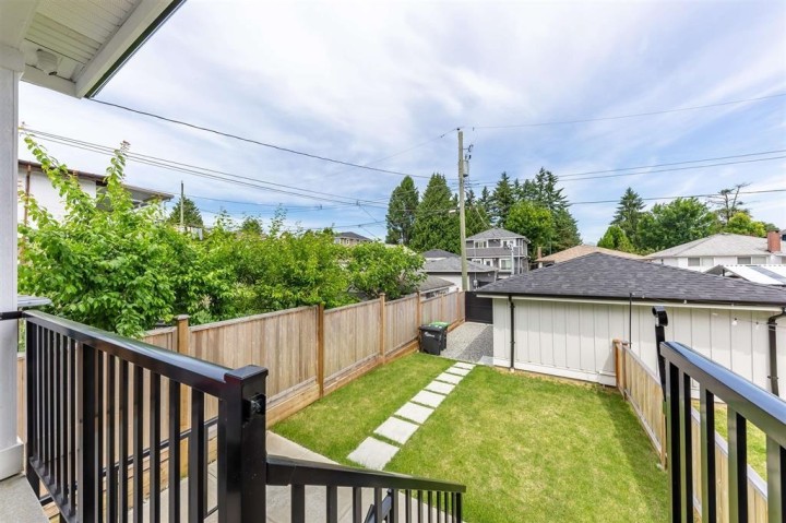 Photo 28 at 2975 E 42nd Avenue, Killarney VE, Vancouver East