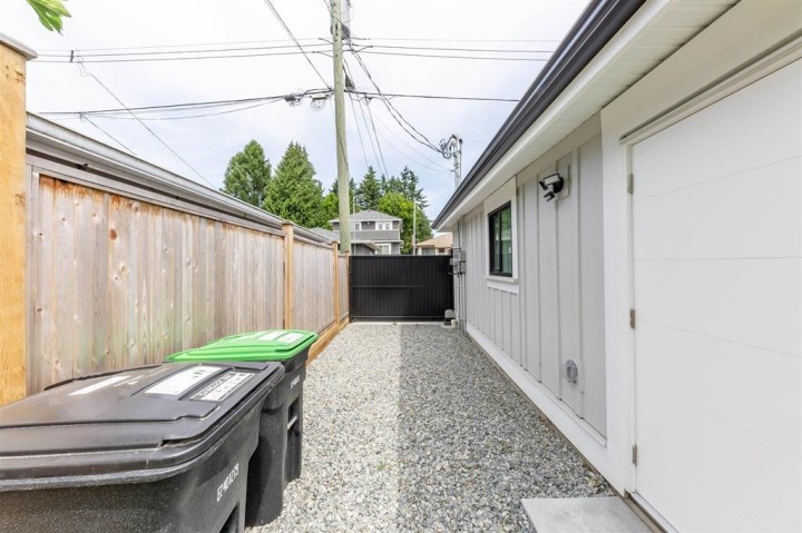 Photo 37 at 2975 E 42nd Avenue, Killarney VE, Vancouver East