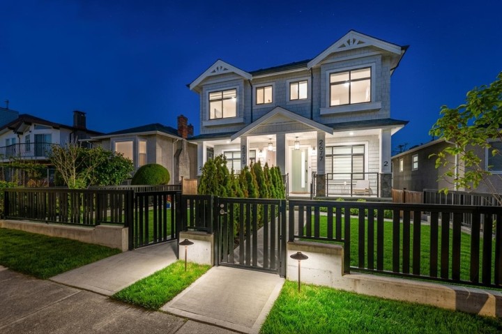 Photo 40 at 2975 E 42nd Avenue, Killarney VE, Vancouver East