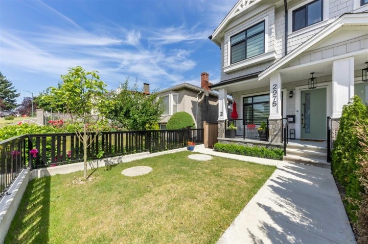 Photo 4 at 2975 E 42nd Avenue, Killarney VE, Vancouver East