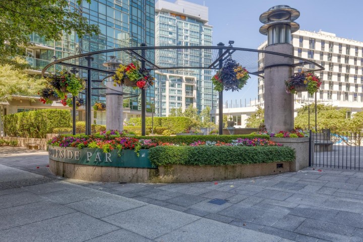Photo 27 at 1001 - 588 Broughton Street, Coal Harbour, Vancouver West