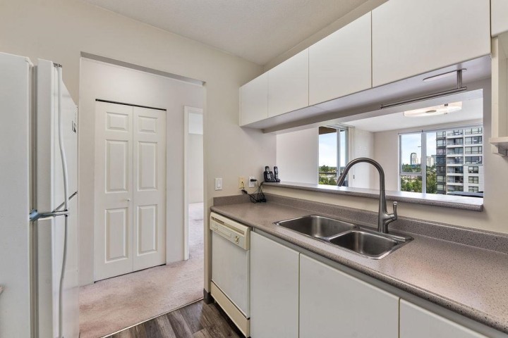 Photo 13 at 1408 - 5189 Gaston Street, Collingwood VE, Vancouver East