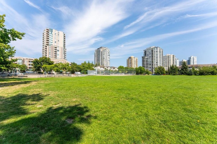 Photo 29 at 1408 - 5189 Gaston Street, Collingwood VE, Vancouver East