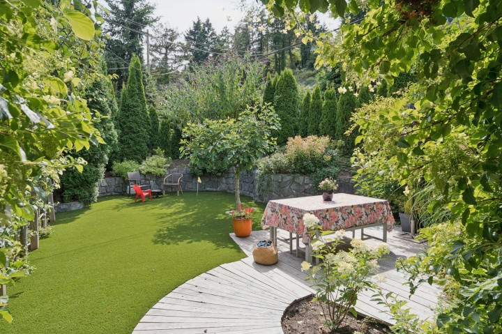 Photo 1 at 6650 Nelson Avenue, Horseshoe Bay WV, West Vancouver