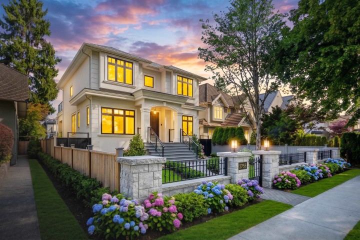 Photo 1 at 2755 W 38th Avenue, Kerrisdale, Vancouver West