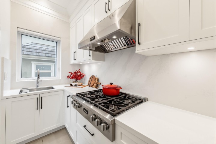Photo 15 at 2755 W 38th Avenue, Kerrisdale, Vancouver West