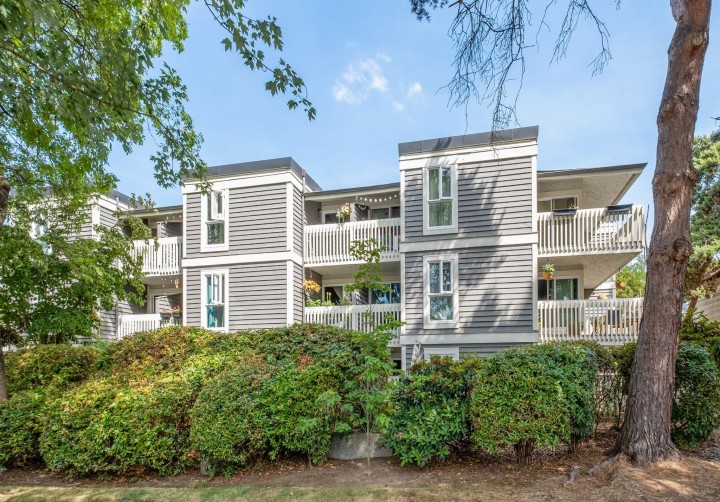 Photo 23 at 305 - 1545 E 2nd Avenue, Grandview Woodland, Vancouver East