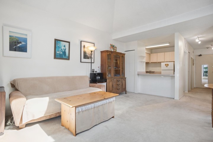 Photo 7 at 305 - 1545 E 2nd Avenue, Grandview Woodland, Vancouver East