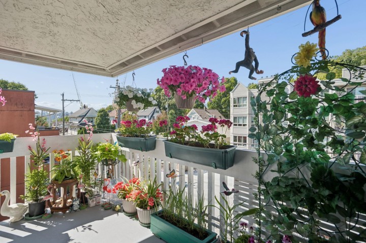 Photo 20 at 305 - 1545 E 2nd Avenue, Grandview Woodland, Vancouver East