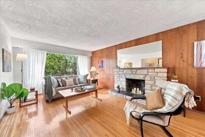 Photo 3 at 5884 Ormidale Street, Killarney VE, Vancouver East