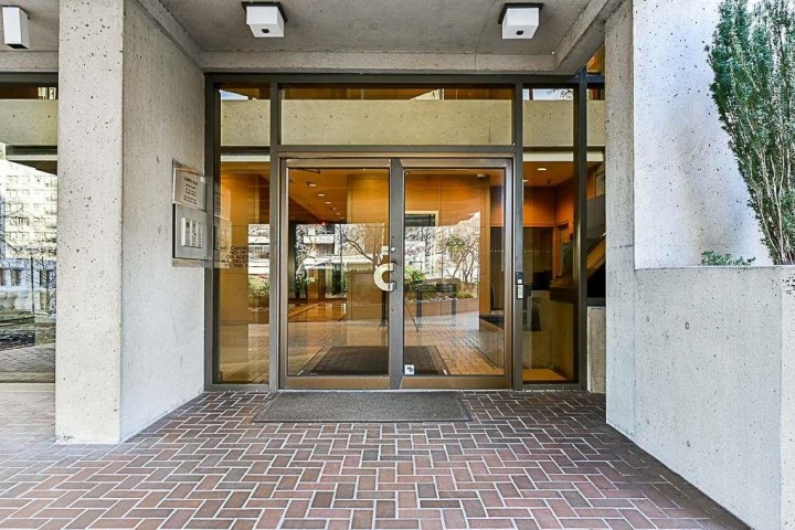 Photo 2 at 501 - 738 Broughton Street, West End VW, Vancouver West