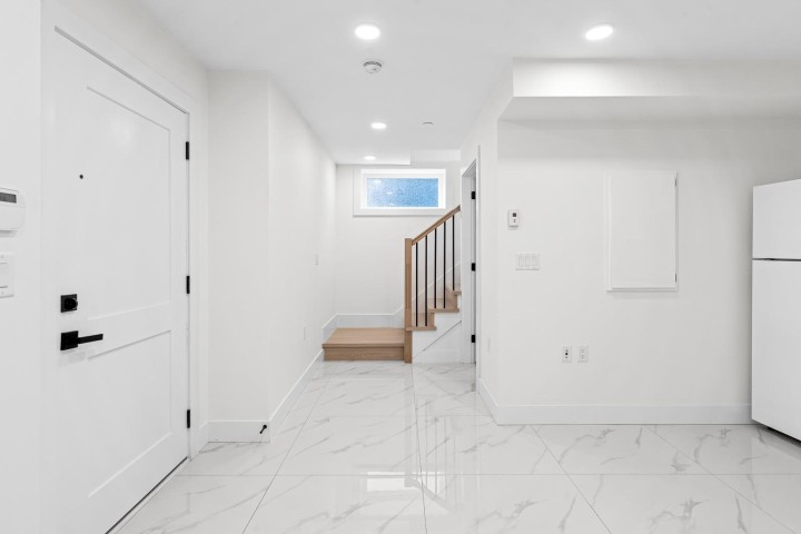 Photo 28 at 333 E 64th Avenue, South Vancouver, Vancouver East