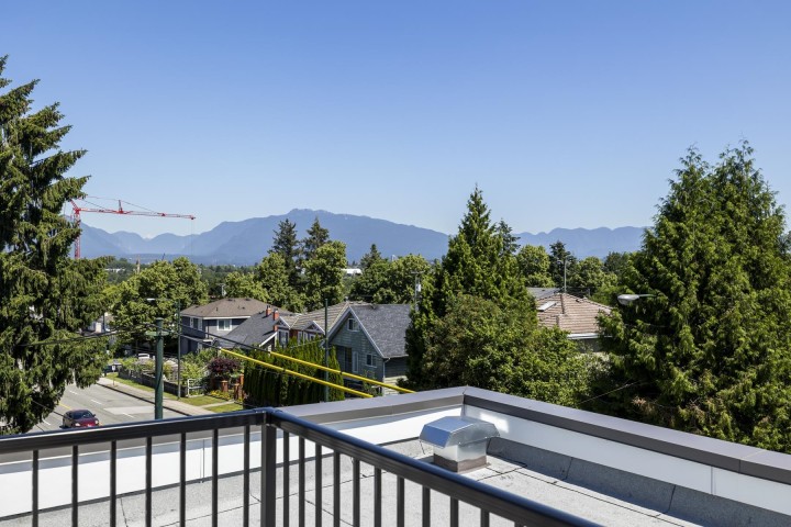 Photo 27 at 4015 Victoria Drive, Victoria VE, Vancouver East