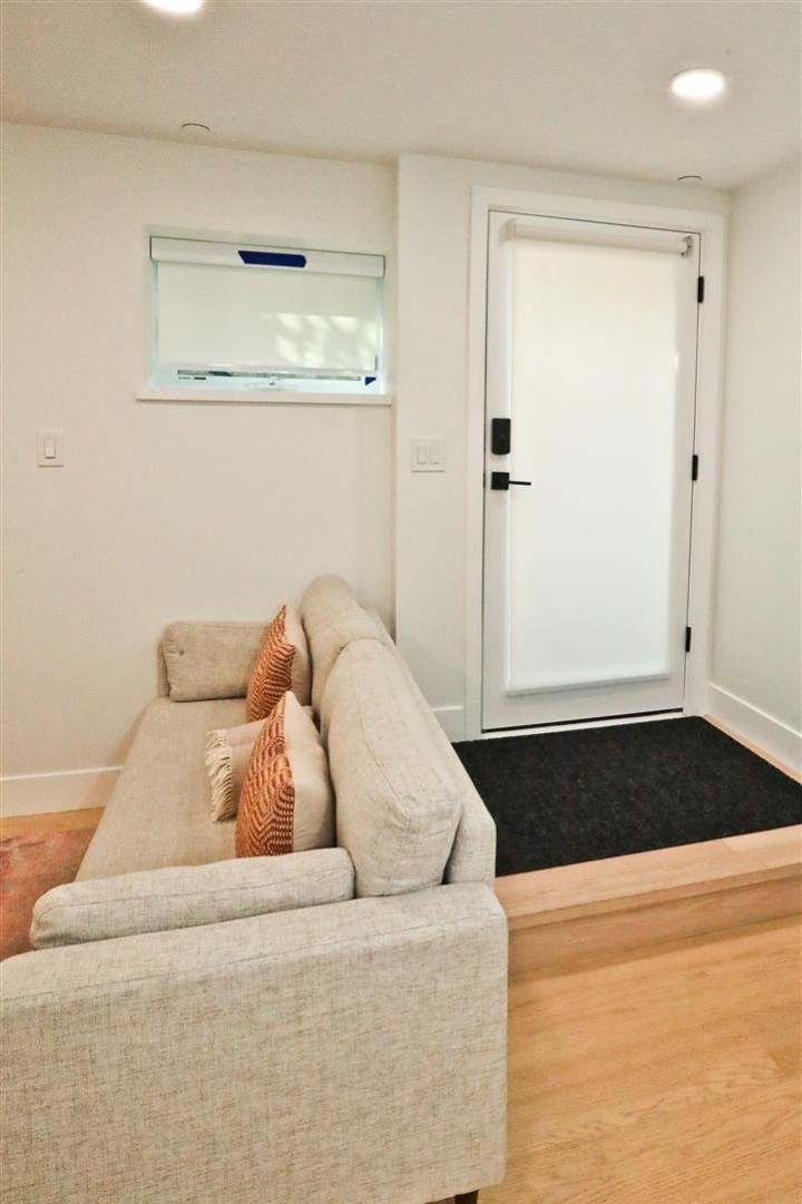 Photo 32 at 4015 Victoria Drive, Victoria VE, Vancouver East