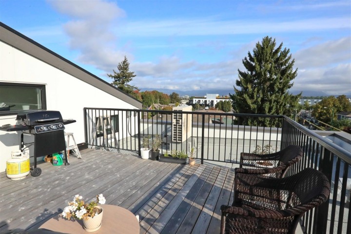 Photo 24 at 4015 Victoria Drive, Victoria VE, Vancouver East