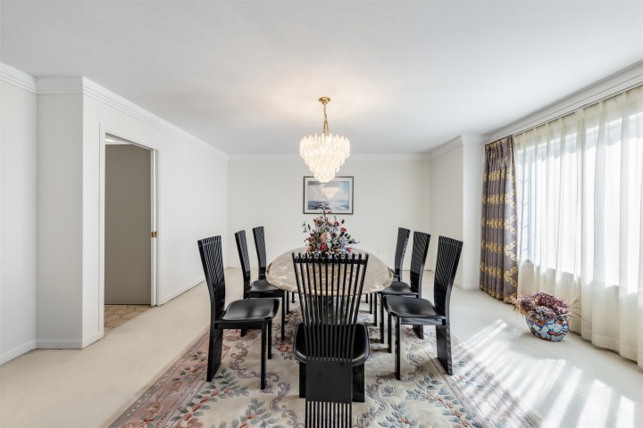 Photo 6 at 1363 W 48th Avenue, South Granville, Vancouver West