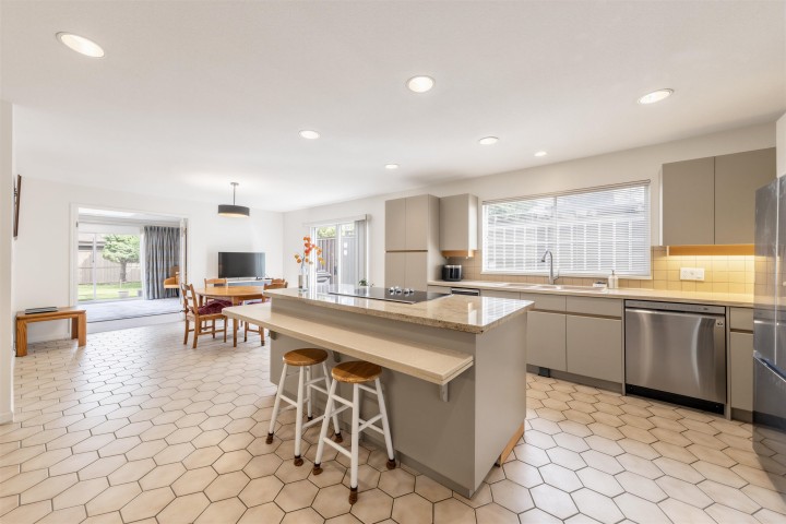 Photo 12 at 1363 W 48th Avenue, South Granville, Vancouver West