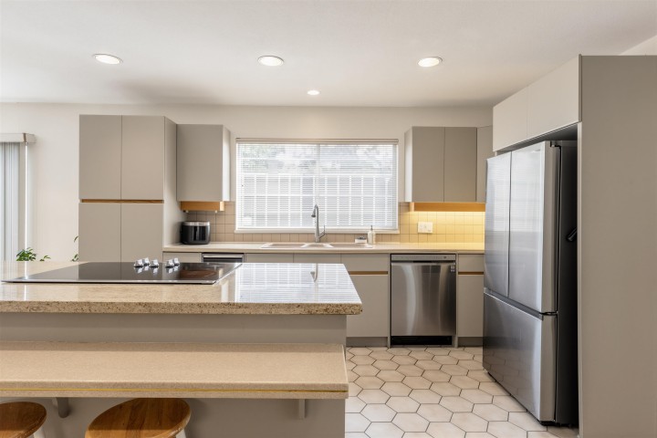 Photo 11 at 1363 W 48th Avenue, South Granville, Vancouver West