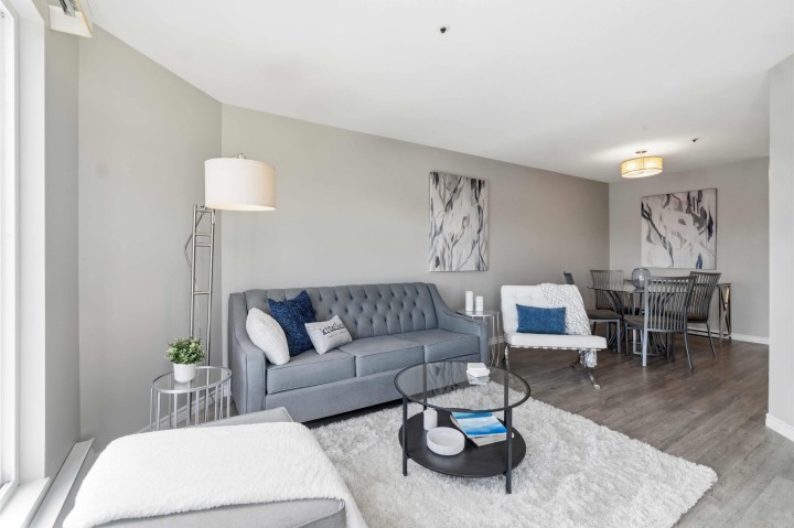 Photo 10 at 402 - 3505 W Broadway, Kitsilano, Vancouver West