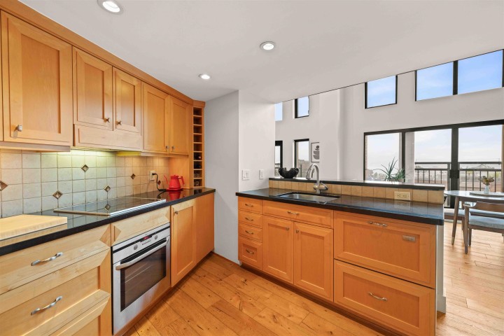 Photo 5 at 708 - 22 E Cordova Street, Downtown VE, Vancouver East