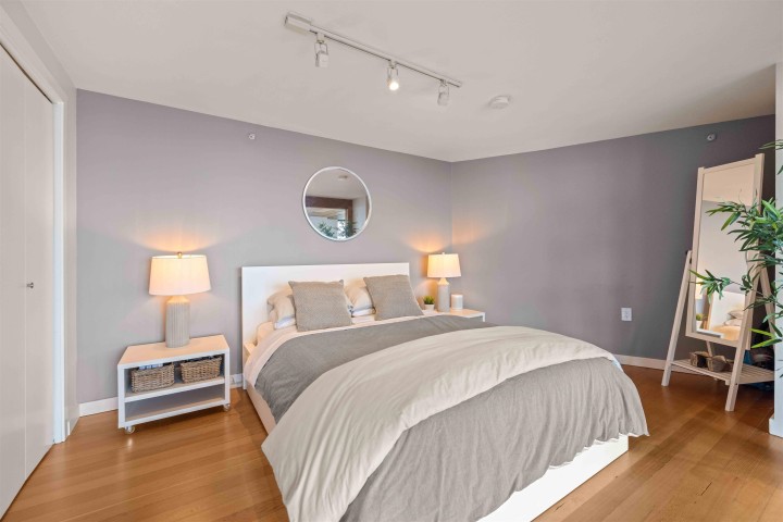 Photo 19 at 708 - 22 E Cordova Street, Downtown VE, Vancouver East
