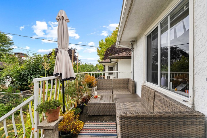 Photo 28 at 2608 E 4th Avenue, Renfrew VE, Vancouver East