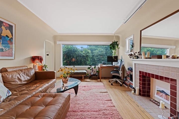 Photo 14 at 2608 E 4th Avenue, Renfrew VE, Vancouver East