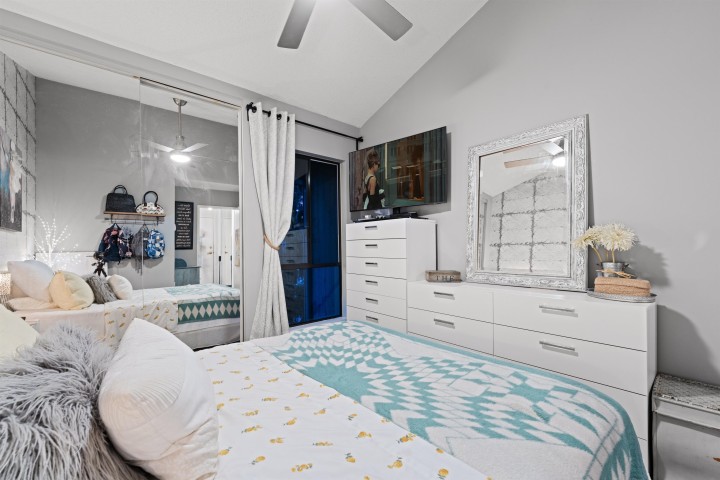 Photo 18 at 401 - 2173 W 6 Avenue, Kitsilano, Vancouver West