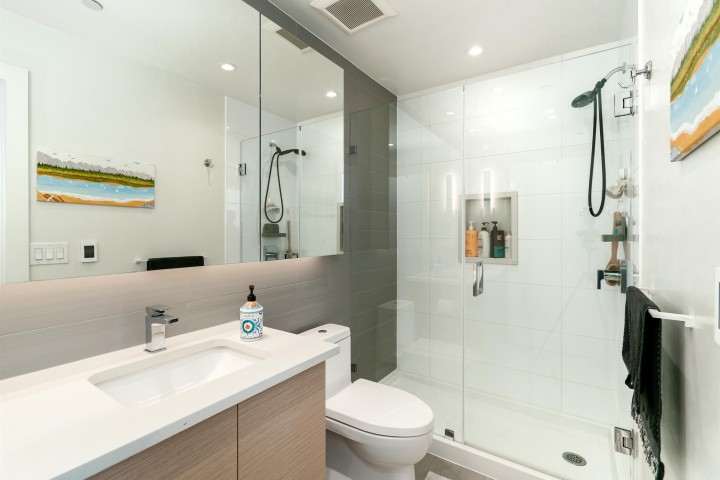 Photo 20 at 309 - 3438 Sawmill Crescent, South Marine, Vancouver East