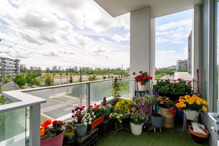 Photo 25 at 309 - 3438 Sawmill Crescent, South Marine, Vancouver East