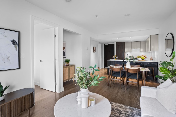 Photo 7 at 211 - 1588 E Hastings Street, Hastings, Vancouver East