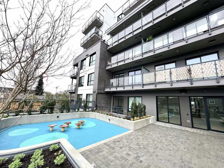 Photo 18 at 105 - 2268 E Broadway, Grandview Woodland, Vancouver East