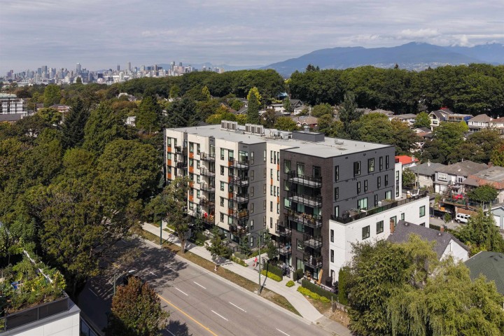 Photo 20 at 210 - 2235 E Broadway, Grandview Woodland, Vancouver East