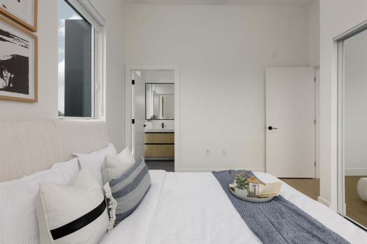 Photo 9 at 210 - 2235 E Broadway, Grandview Woodland, Vancouver East