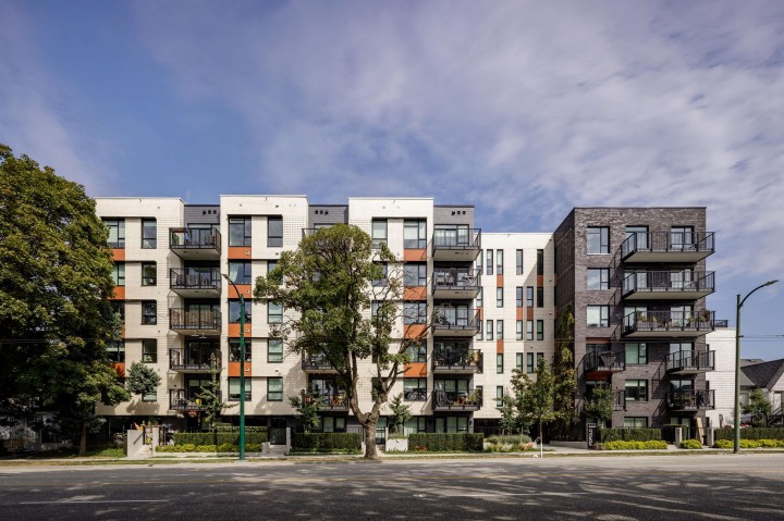 Photo 18 at 210 - 2235 E Broadway, Grandview Woodland, Vancouver East