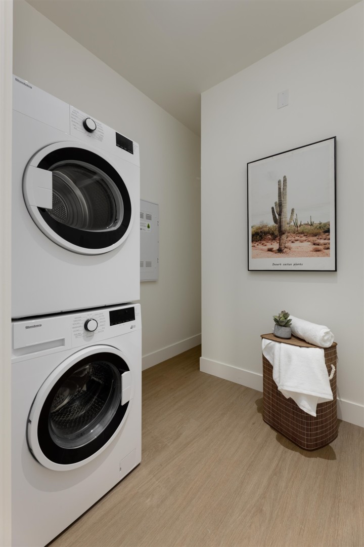 Photo 15 at 210 - 2235 E Broadway, Grandview Woodland, Vancouver East