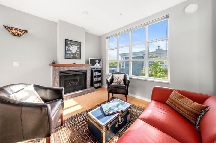 Photo 16 at 207 - 669 W 7th Avenue, Fairview VW, Vancouver West