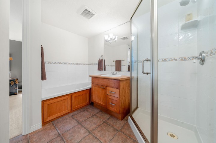 Photo 9 at 207 - 669 W 7th Avenue, Fairview VW, Vancouver West