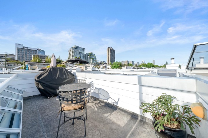 Photo 29 at 207 - 669 W 7th Avenue, Fairview VW, Vancouver West