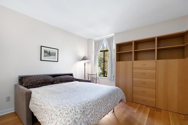Photo 17 at 309 - 4101 Yew Street, Quilchena, Vancouver West