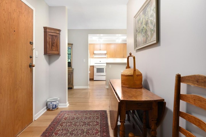 Photo 19 at 309 - 4101 Yew Street, Quilchena, Vancouver West