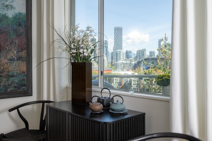Photo 12 at 607 - 1508 Mariner Walk, False Creek, Vancouver West