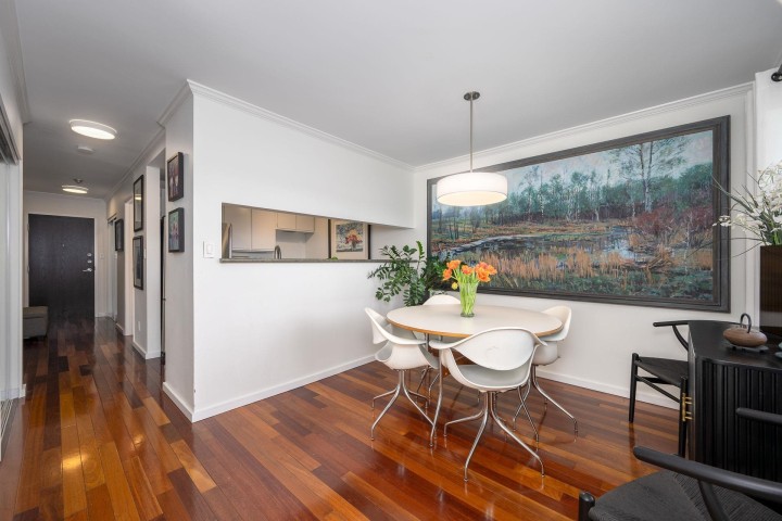 Photo 9 at 607 - 1508 Mariner Walk, False Creek, Vancouver West