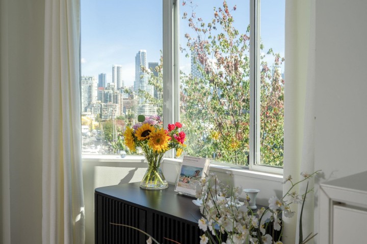 Photo 8 at 607 - 1508 Mariner Walk, False Creek, Vancouver West