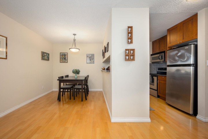 Photo 7 at 508 - 1508 Mariner Walk, False Creek, Vancouver West